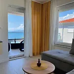 Apartamento Punta By Interhome