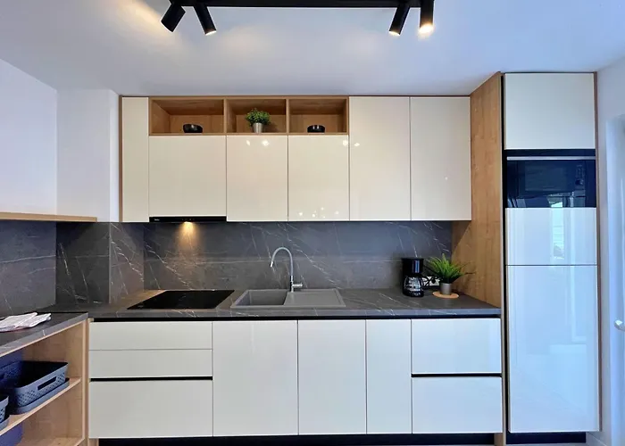 Apartamento Punta By Interhome